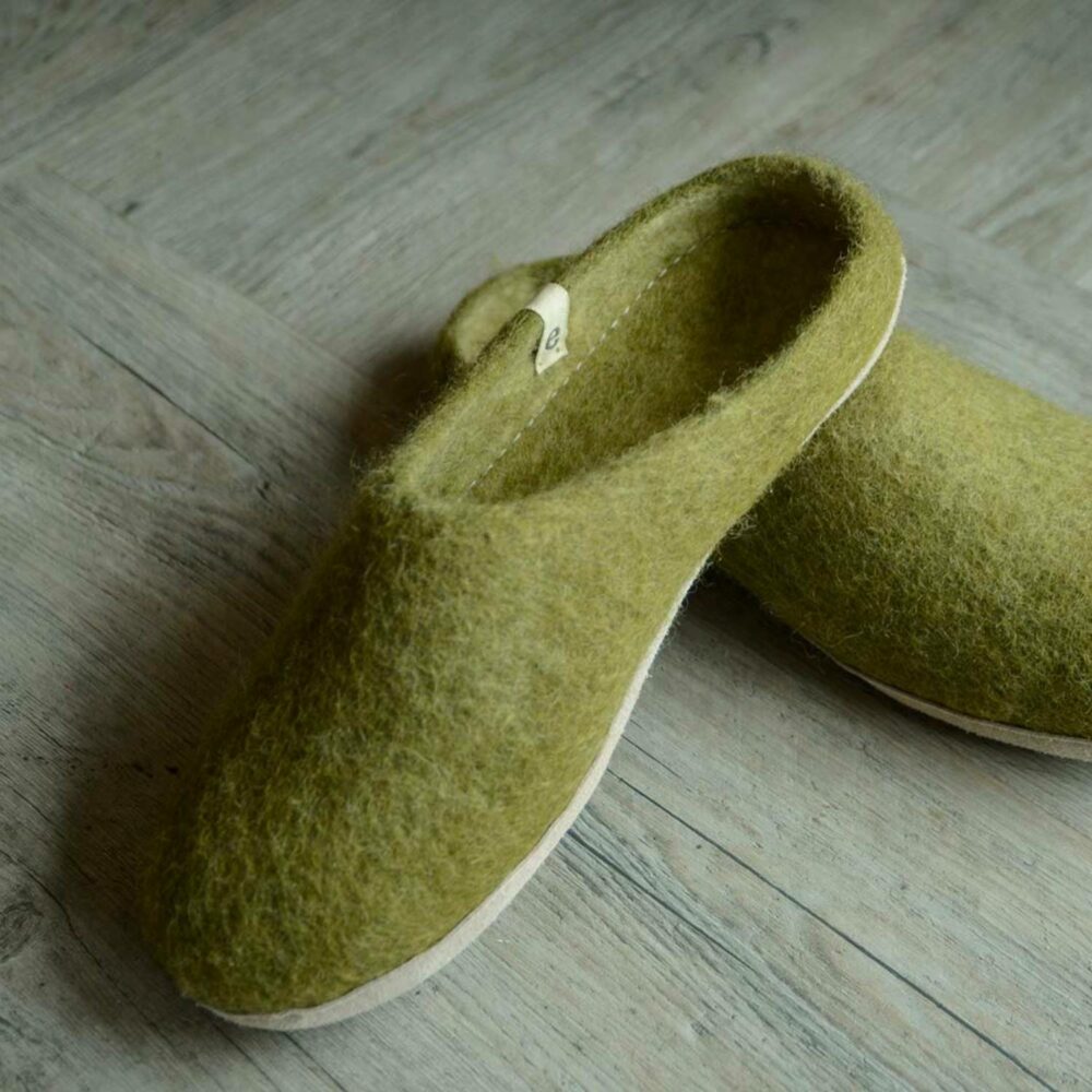 Egos slippers moss green