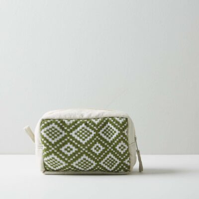 Just Trade Handwoven Cosmetic bag in green